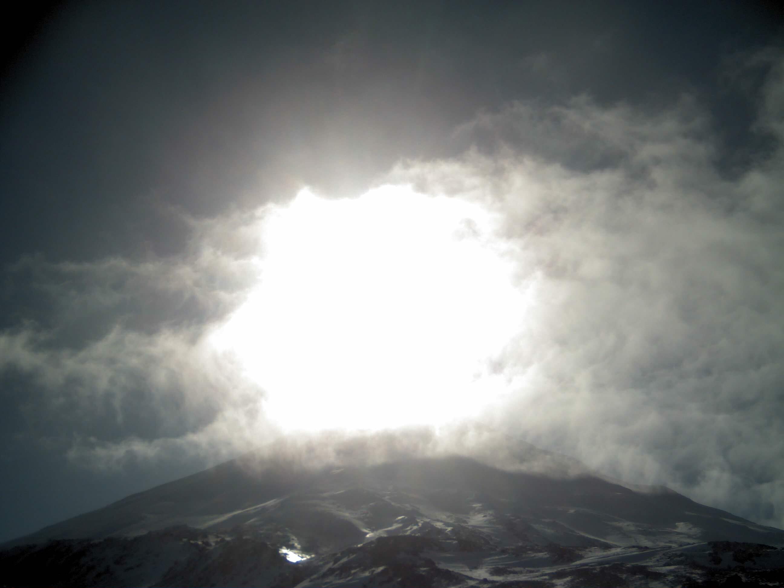 AVO Cleveland Clne Vis Webcam live webcam