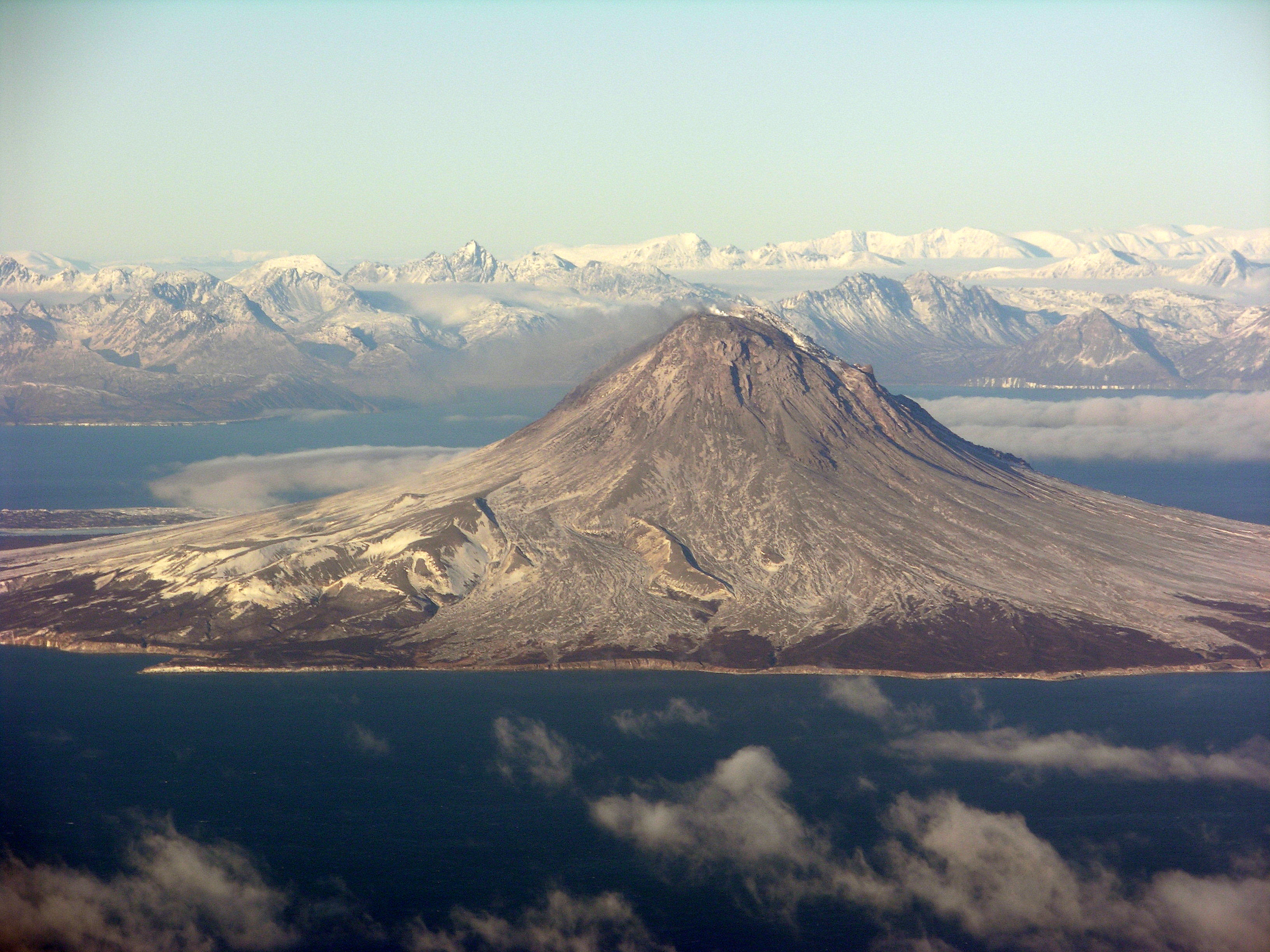 Вулкан Августин Аляска