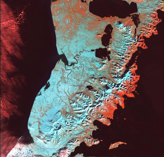 Landsat 7 ETM+ image of a portion of the Alaska Peninsula, including Aniakchak Volcano.