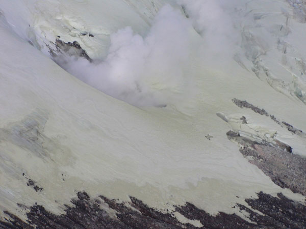 August 24, 2004 fumarolic activity on the north flank of Chiginagak volcano at an elevation of approximately 6,000 feet.