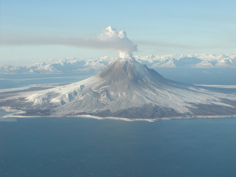 A gas plume from Augustine Volcano drifts towards the SSE on January 24, 2006.
