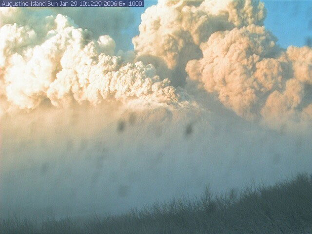 Image 4 of an explosive eruption sequence as captured by the Augustine Island webcam.
