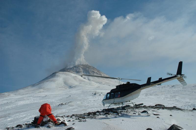 Tim Plucinski down loading data from campaign GPS station AU11 located on the west flank of Augustine.