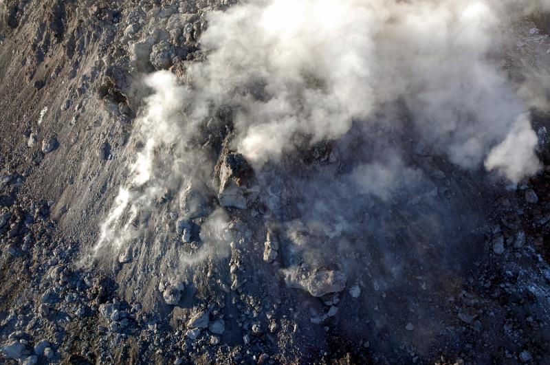 The toe of the northeast lava flow. The flow front is approximately 50 meters (164 feet) tall.