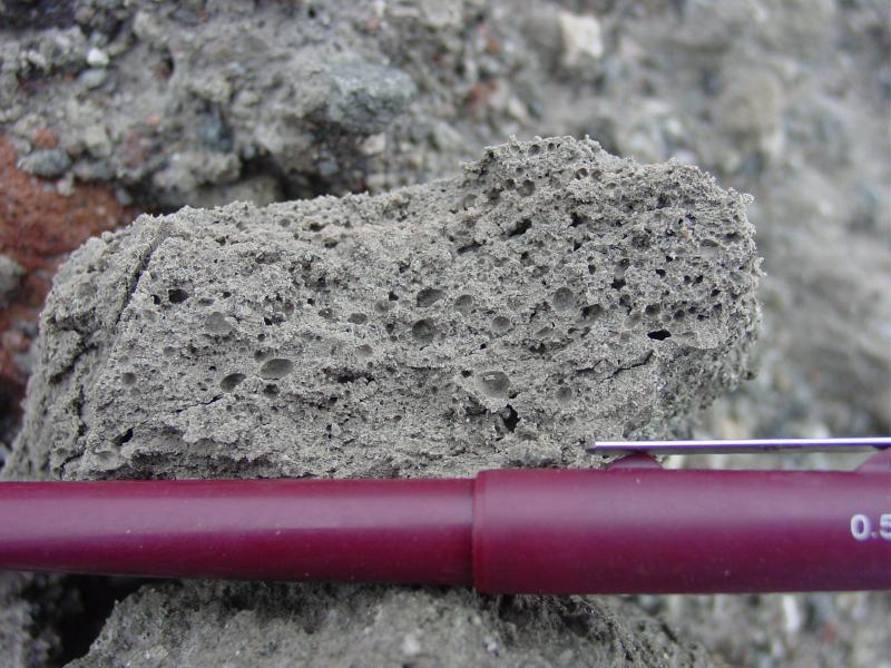 Augustine Field work, August, 2006. Vesicles in ash layer, indicating water saturation of the bed.