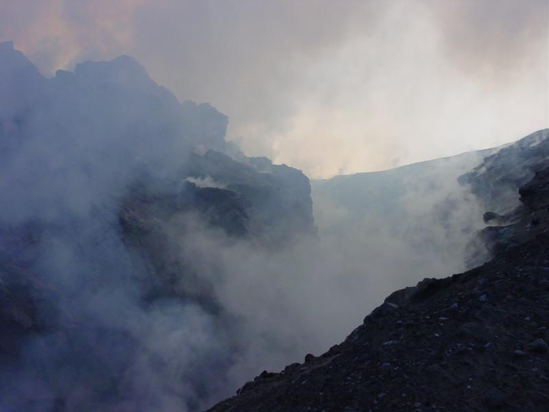 Augustine Field work, August, 2006. Late January dome (L), moat, and crater wall (R).