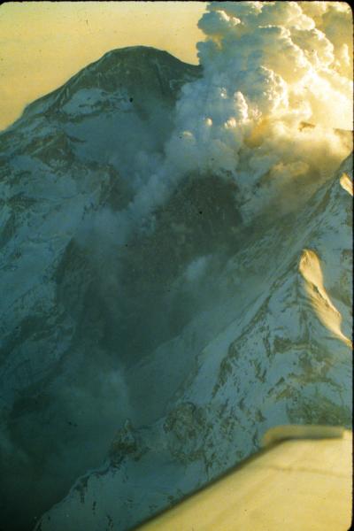 								Redoubt lava dome that began growing about 12/19/89 and failed on 1/2/90.