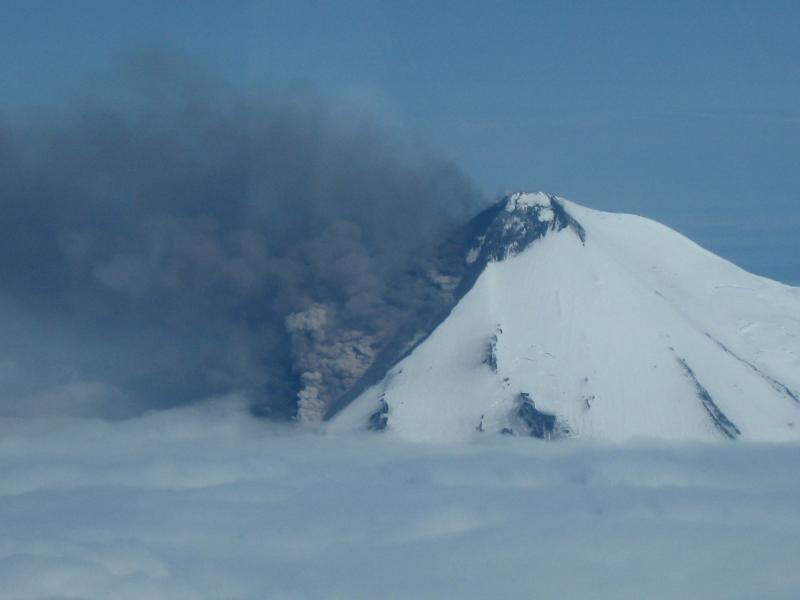 Photograph of Pavlof eruption, May 31, 2014. Photograph courtesy of Paul Horn, Alaska Fish and Game.