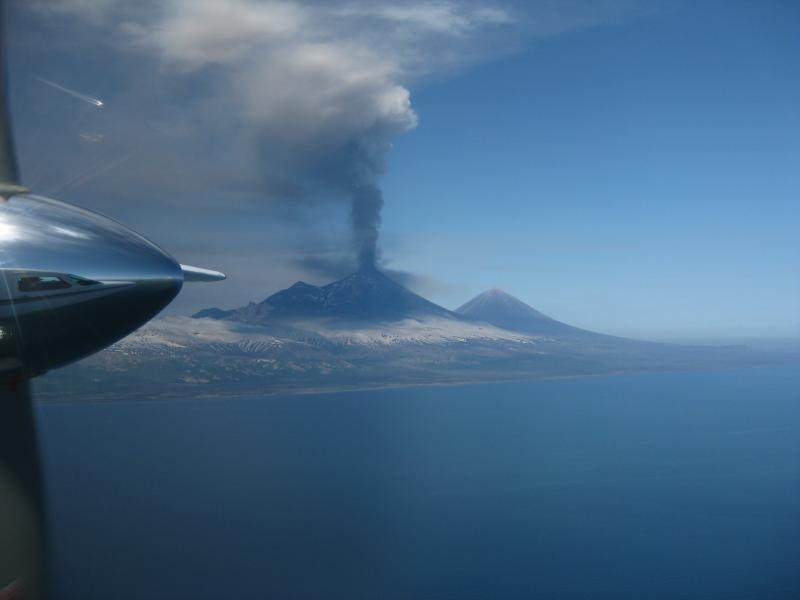Aerial view of Pavlof&#039;s eruption, June 3, 2014. Photo courtesy of Paul Horn, AK Fish and Game.