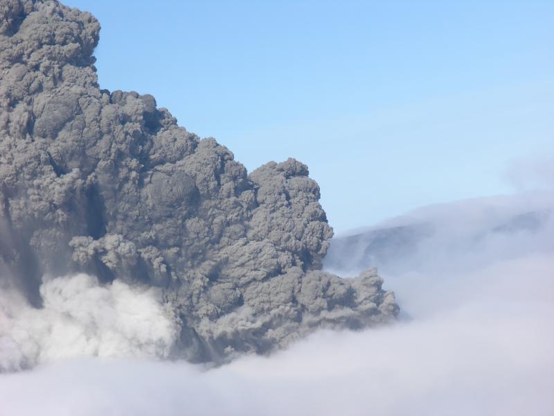 Eruption of Okmok volcano, August 2, 2008.