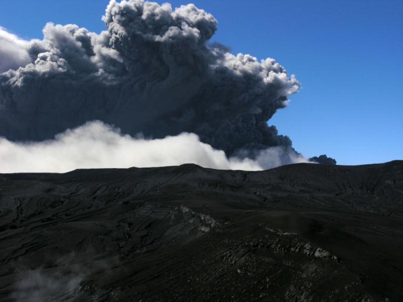 Eruption of Okmok volcano, August 3, 2008.