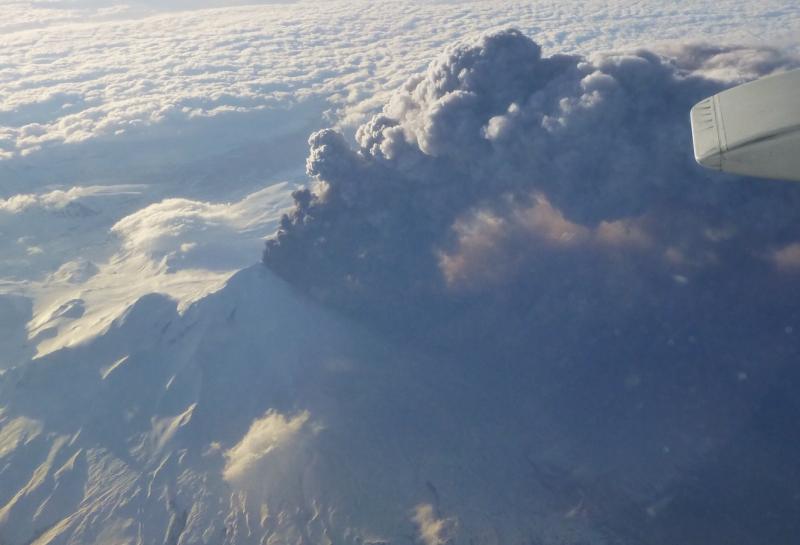 Pavlof eruption, March 28, 2016.  Photo courtesy of Lisa Spitler, USFWS.