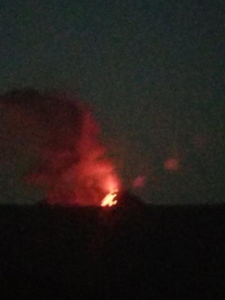Veniaminof in eruption, evening of September 18, 2018. Photo courtesy of Pearl Gransbury.