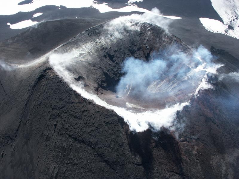 Okmok volcano; Cone A; August 18, 2002 flyover