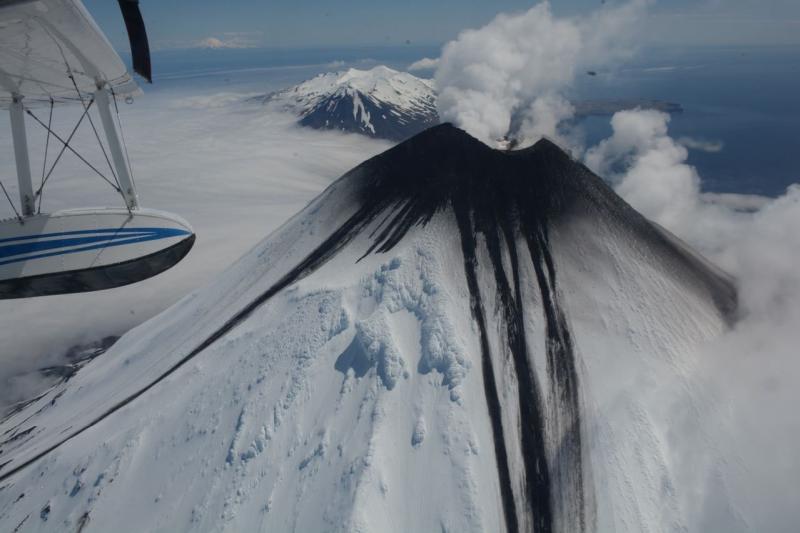 Cleveland volcano, June 3, 2020. Photo courtesy of Burke Mees.