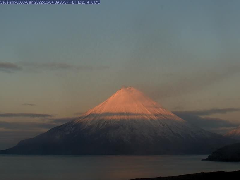 Sunrise at Mount Cleveland, Alaska, November 4, 2022, as captured in AVO&#039;s CLCO webcam. 