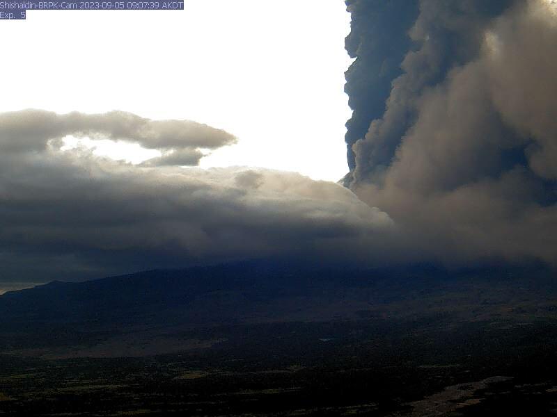 Webcam image from south of Shishaldin (station BRPK) showing a vertical ash plume during "event 9" of the 2023 eruption.