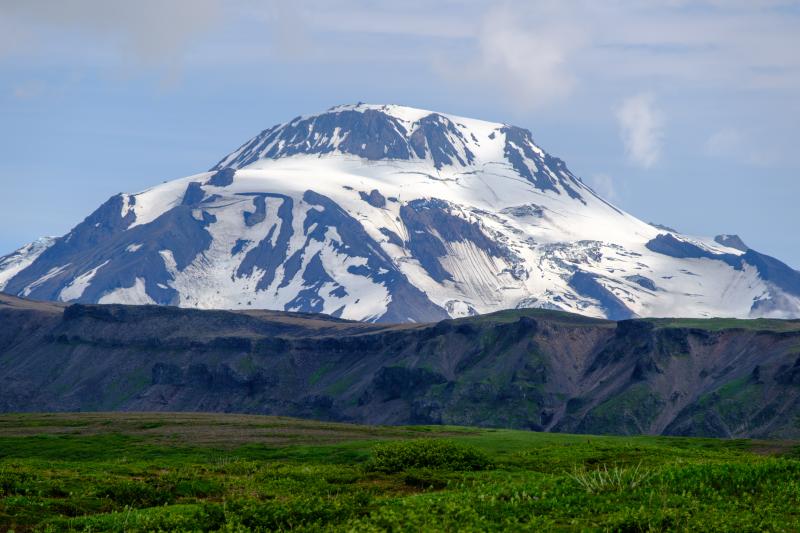 Roundtop Mountain viewed from the south flank of Isanotksi.