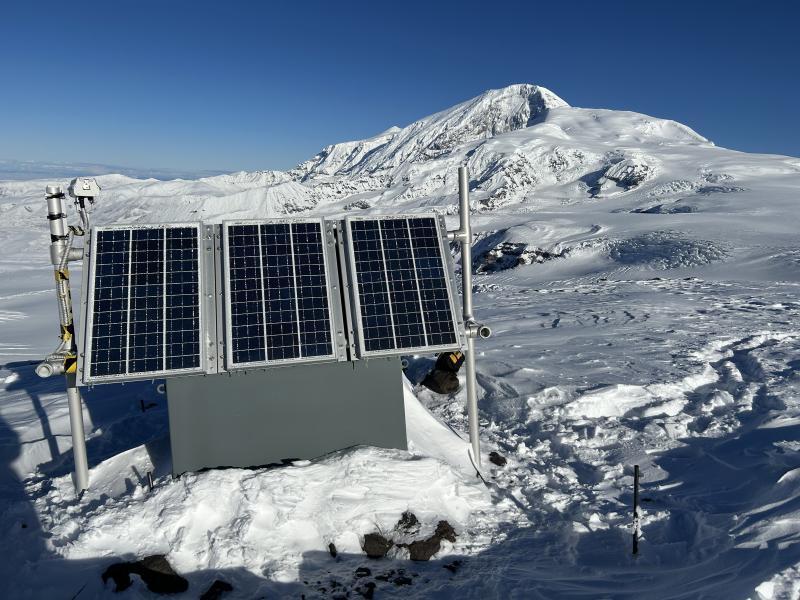 On a northwest slope of Mount Wrangell, seismic station WAZA sits at 8,350&#039;. To the north, Mount Sanford towers in the background at 16,237&#039;.